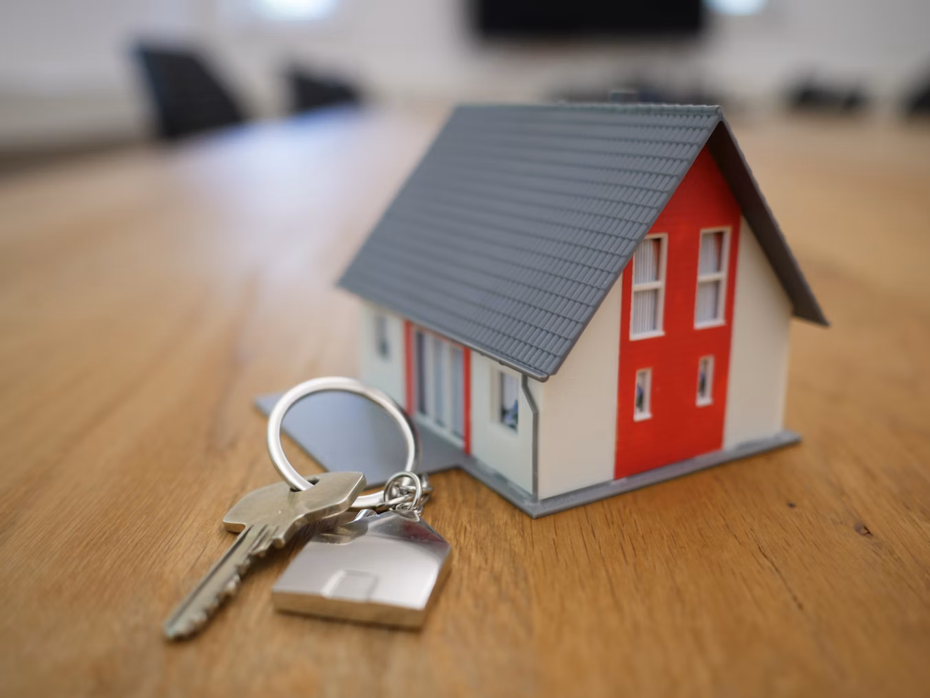 Exterior of modern 2-bedroom flat in Anniesland